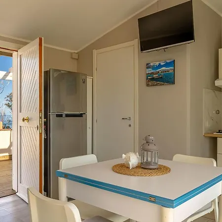 Naxos Loft Mit Terrasse By Interhome *